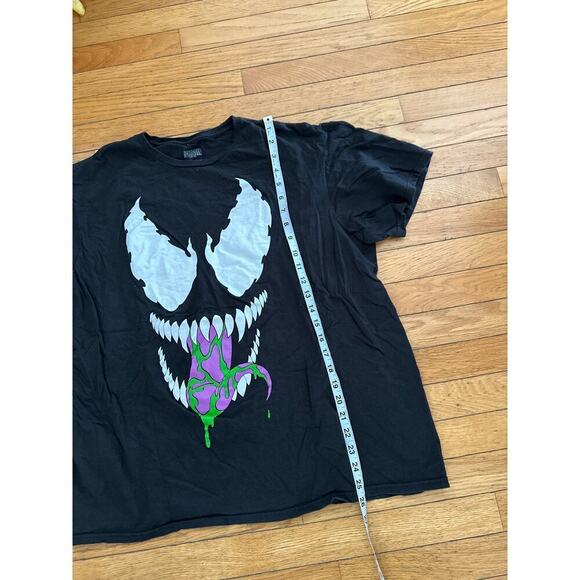 Men’s Size XL Marvel Venom Shirt - Picture 6 of 6